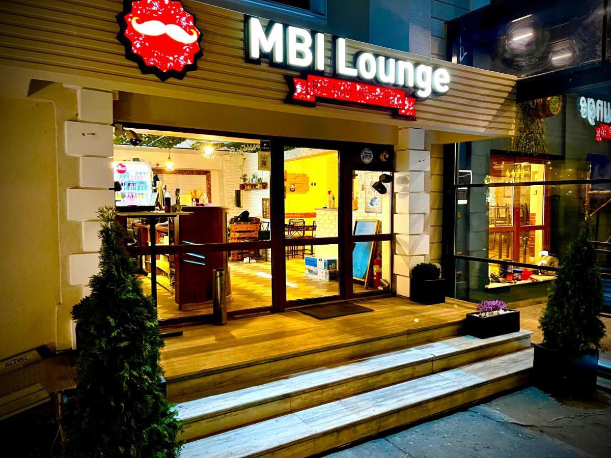 Mbi Travel Inn Craiova Exterior foto